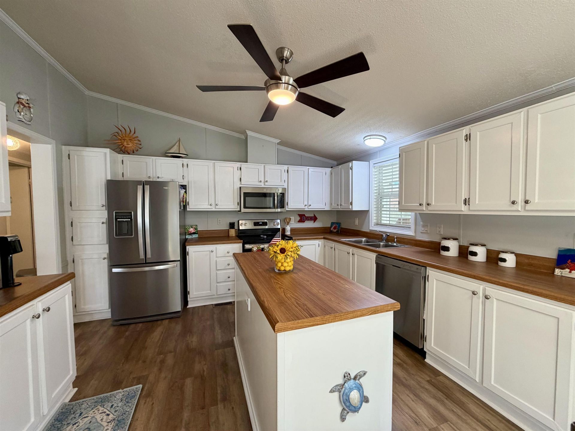 218 Dixon Rd. Photo 27