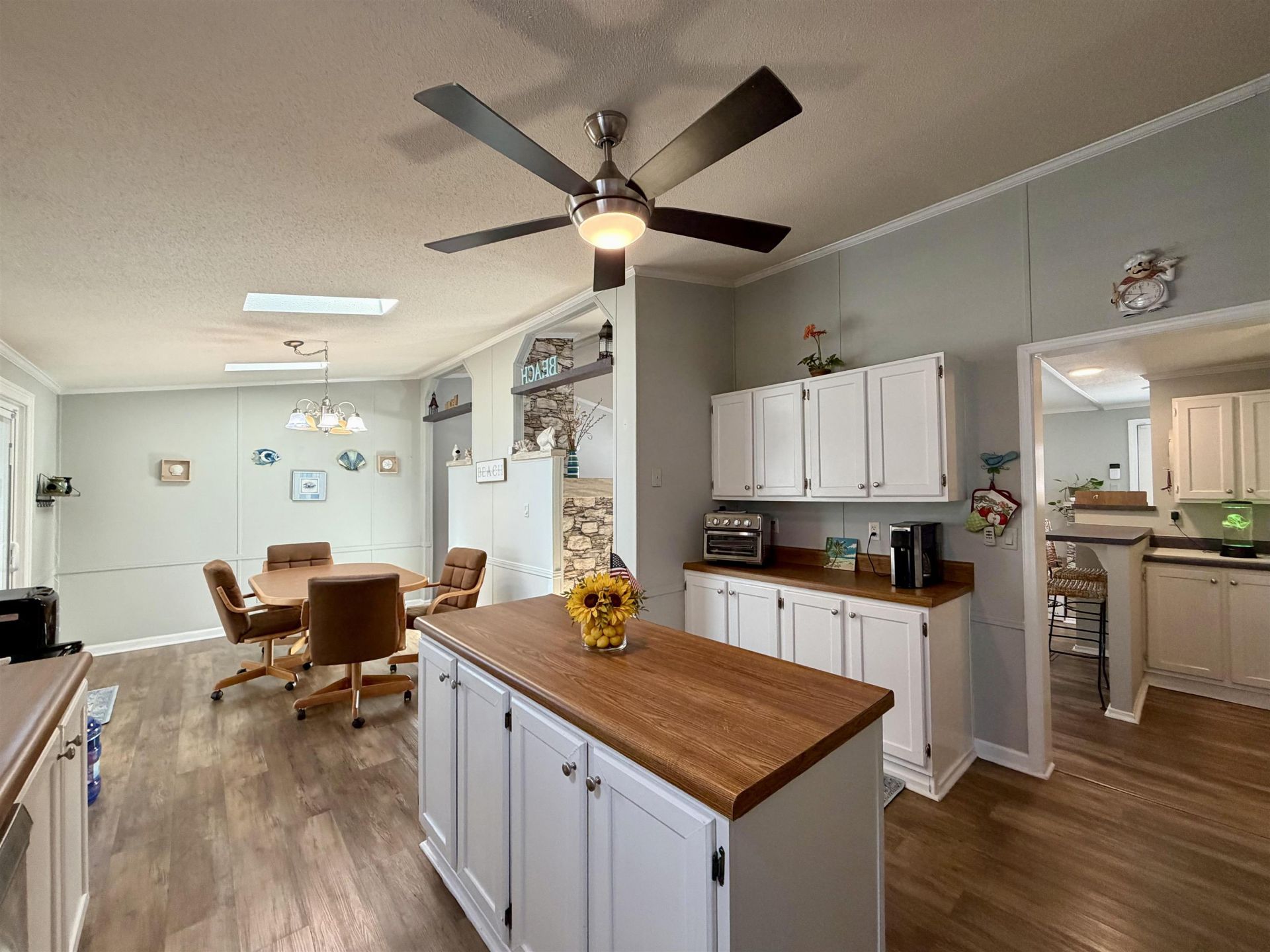 218 Dixon Rd. Photo 28