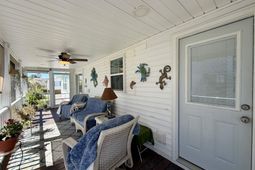 218 Dixon Rd. photo 4