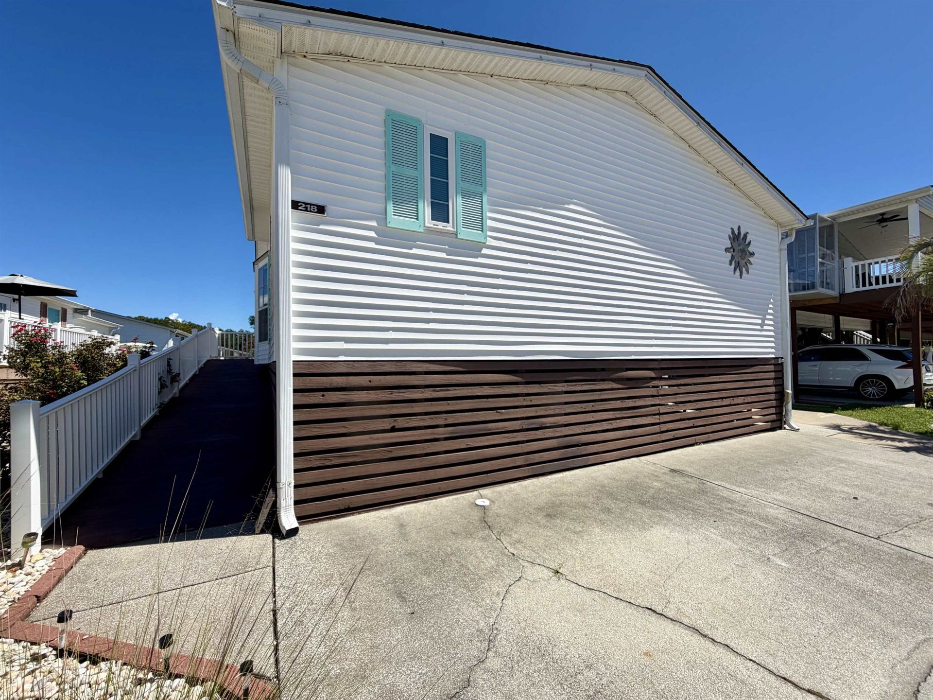 218 Dixon Rd. Photo 34