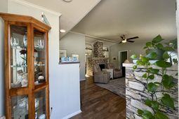 218 Dixon Rd. photo 4