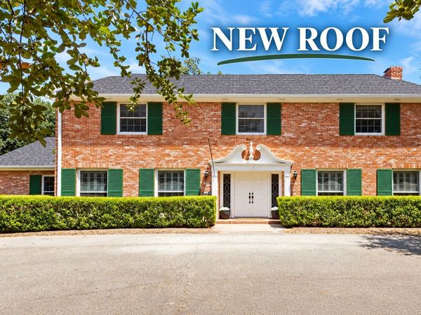 107 CAS HILLS DR, Castle Hills, TX 78213