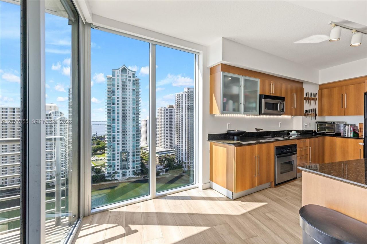 325 S Biscayne Blvd, Unit 2723, Miami, FL 33131 Photo