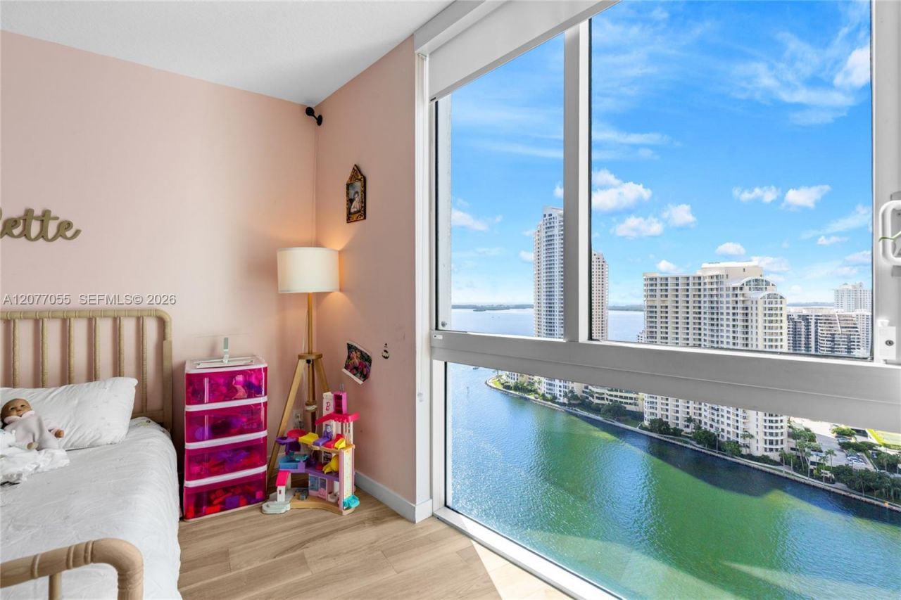 325 S Biscayne Blvd, Unit 2723, Miami, FL 33131 Photo