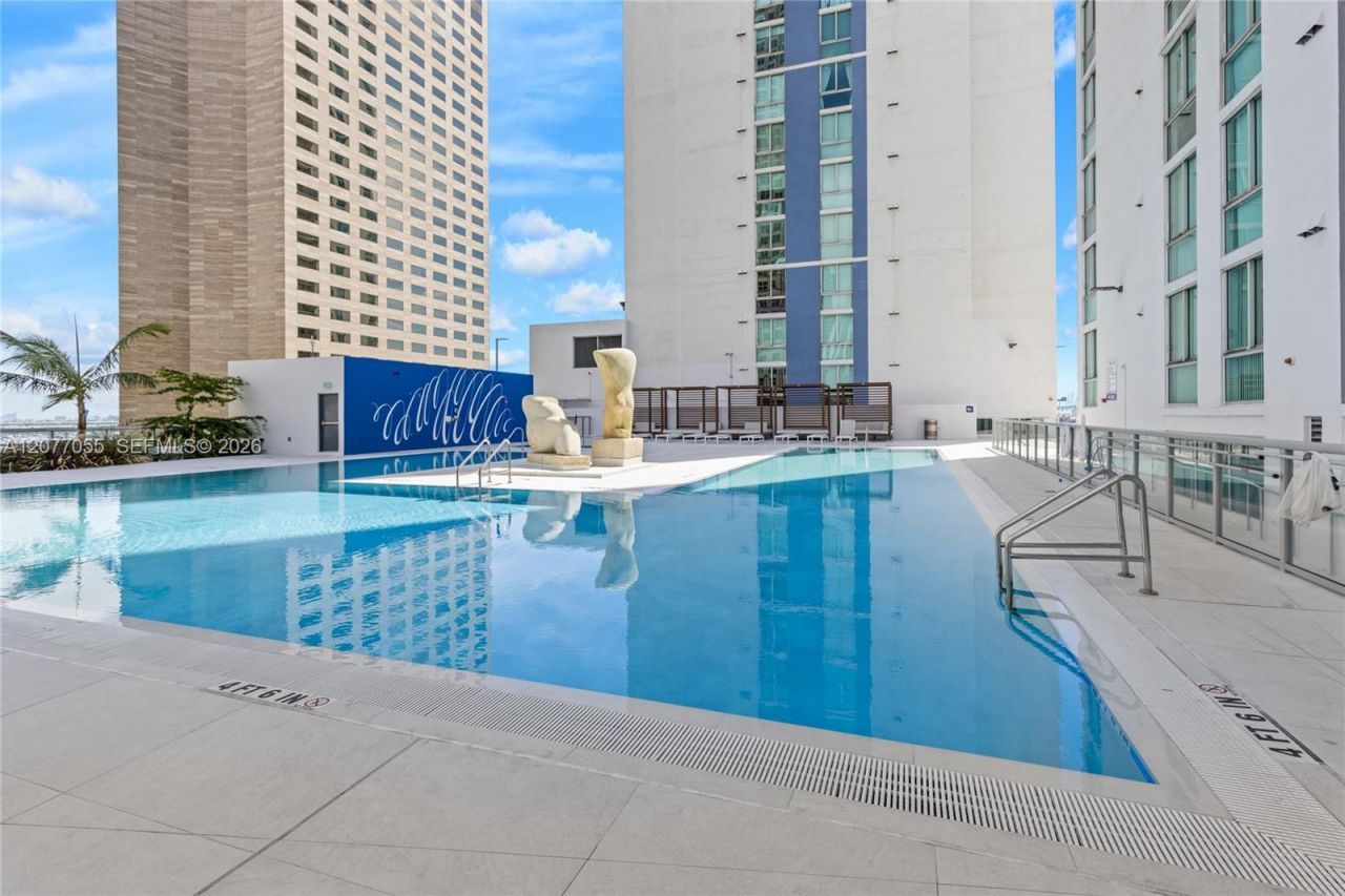 325 S Biscayne Blvd, Unit 2723, Miami, FL 33131 Photo