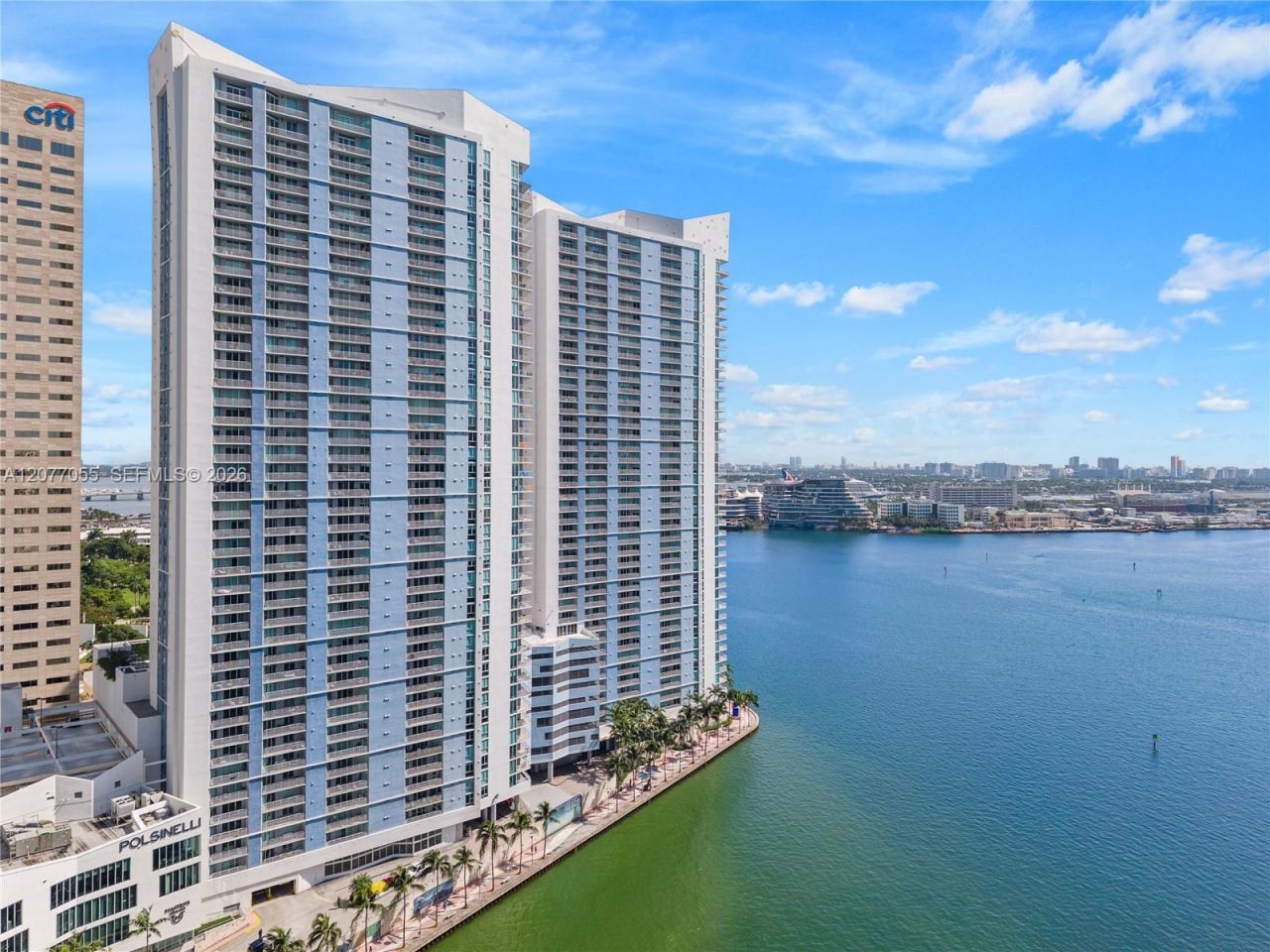 325 S Biscayne Blvd, Unit 2723, Miami, FL 33131 Photo