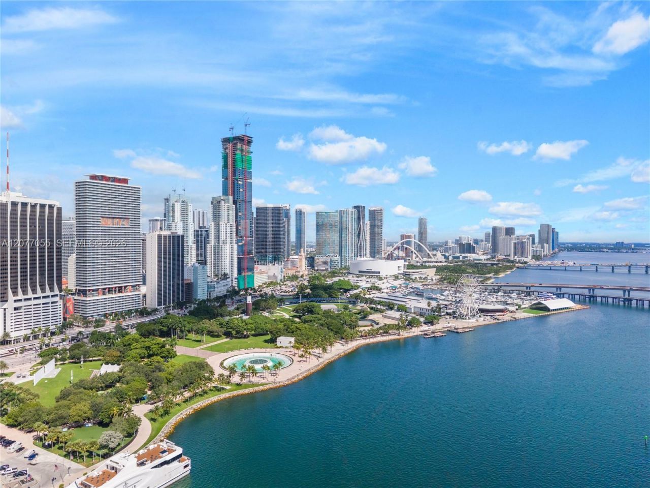 325 S Biscayne Blvd, Unit 2723, Miami, FL 33131 Photo