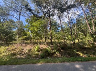 1377 Riverville Road, Gladstone, VA 24553
