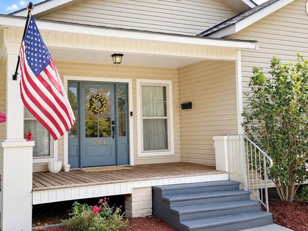 204 Lejeune St, New Roads, LA 70760