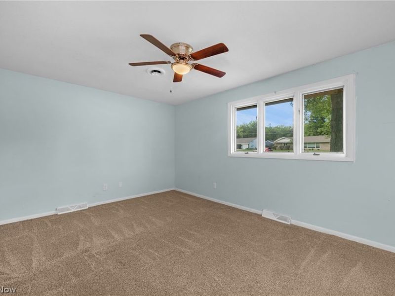 181 Brentview Drive, Grafton, OH 44044 Photo 23