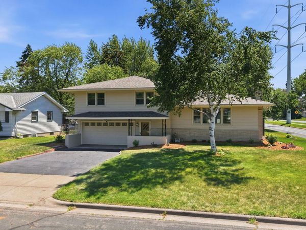 2919 64th Avenue N, Brooklyn Center, MN 55430
