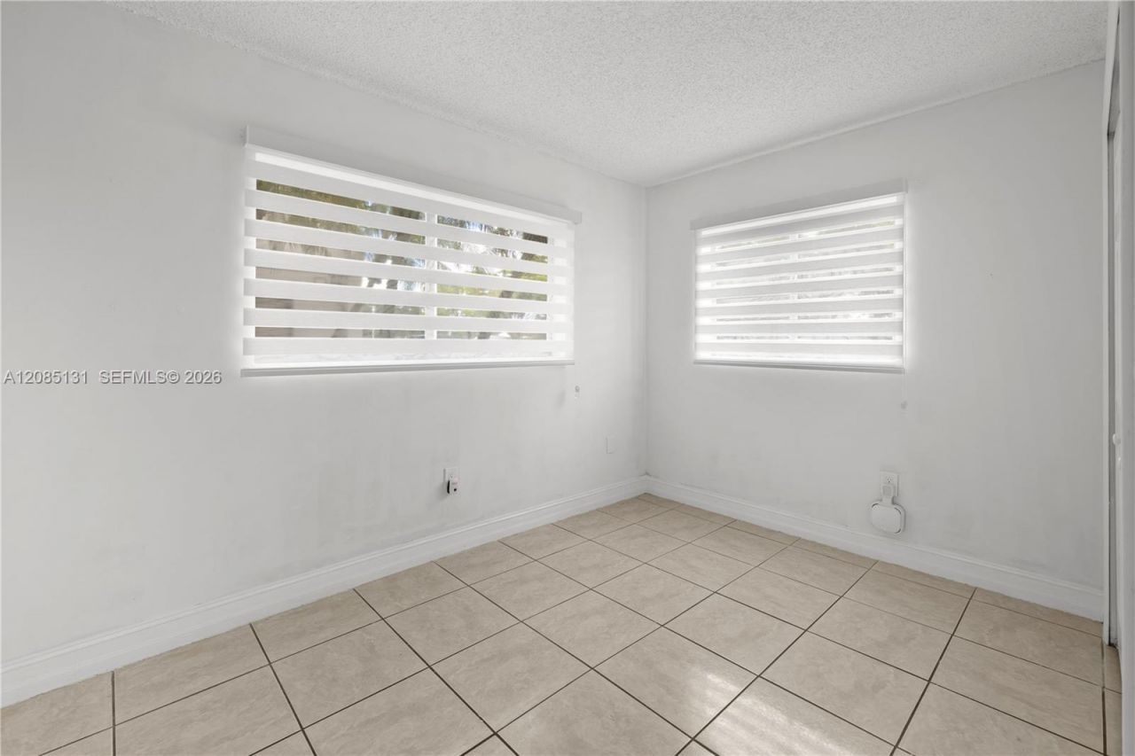 8400 SW 133rd Ave Rd, Unit 107, Miami, FL 33183 Photo
