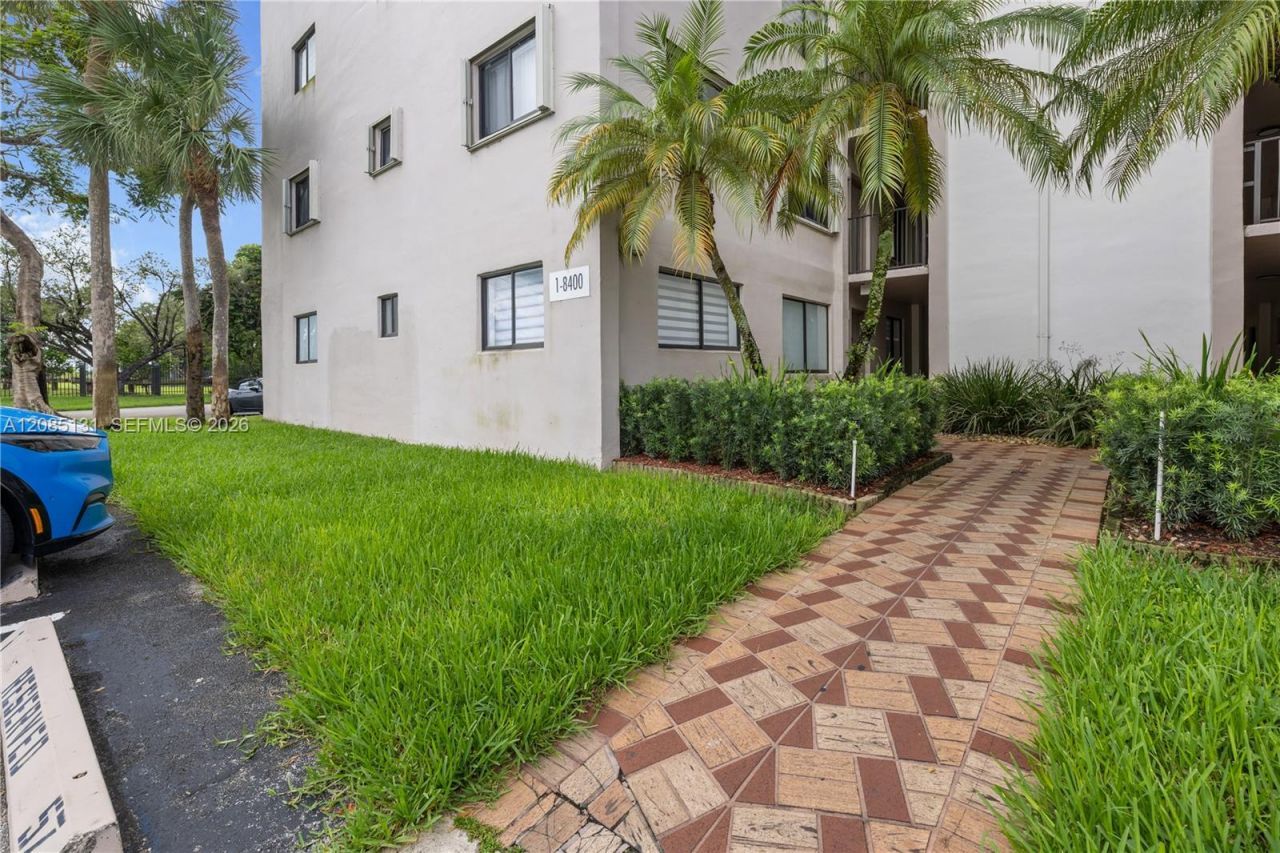 8400 SW 133rd Ave Rd, Unit 107, Miami, FL 33183 Photo