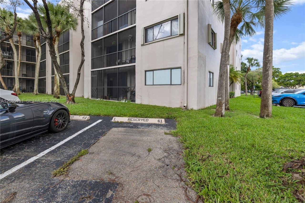 8400 SW 133rd Ave Rd, Unit 107, Miami, FL 33183 Photo