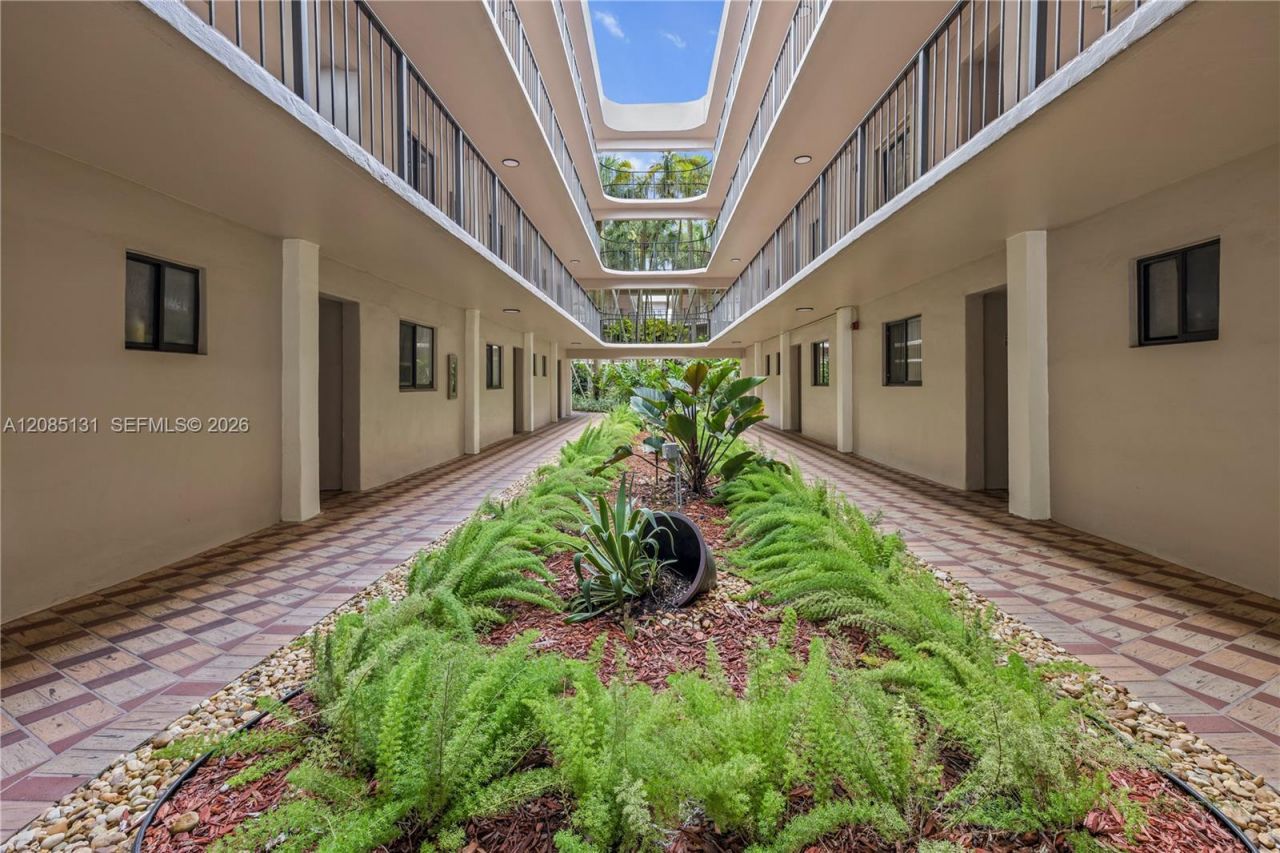 8400 SW 133rd Ave Rd, Unit 107, Miami, FL 33183 Photo