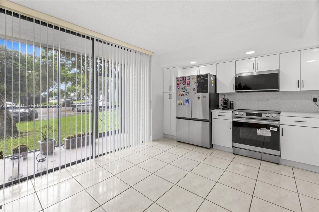 8400 SW 133rd Ave Rd, Unit 107, Miami, FL 33183 Photo