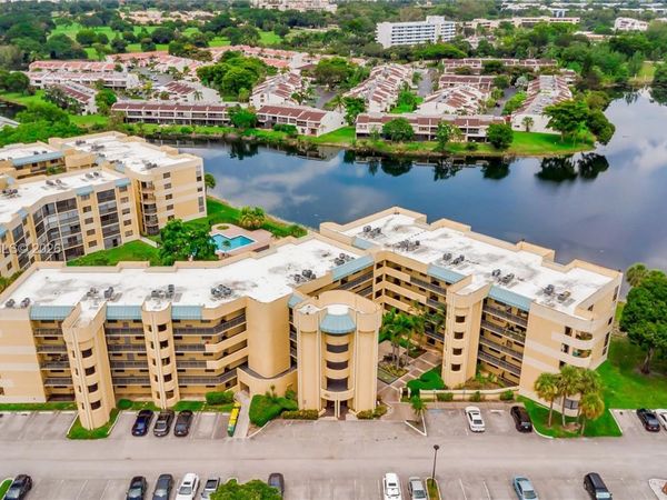6475 W Oakland Park Blvd , Unit 102, Lauderhill, FL 33313
