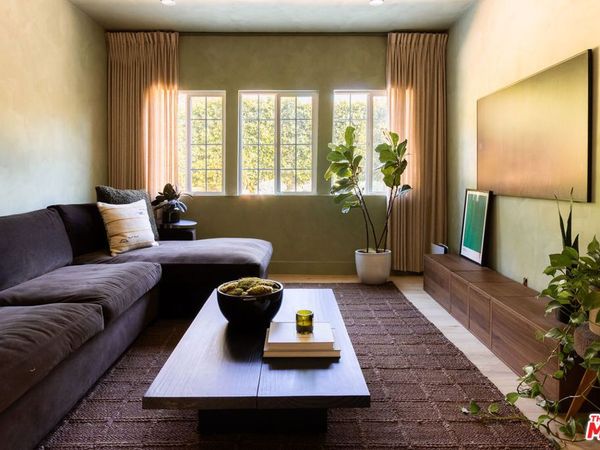 1216 N Virgil Avenue, Los Angeles, CA 90029