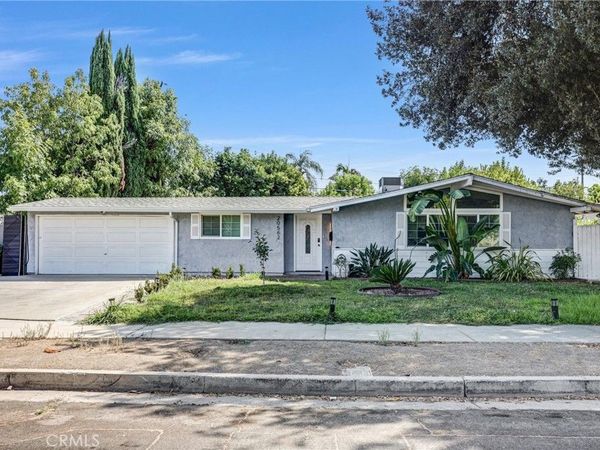 20562 Skouras, Winnetka, CA 91306