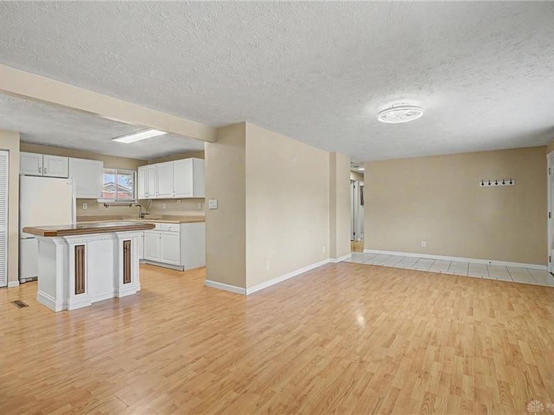 205 Cherry Blossom Place, West Carrollton, OH 45449 Photo 13