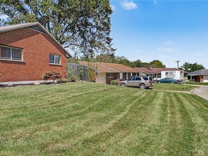 205 Cherry Blossom Place, West Carrollton, OH 45449 Photo 5