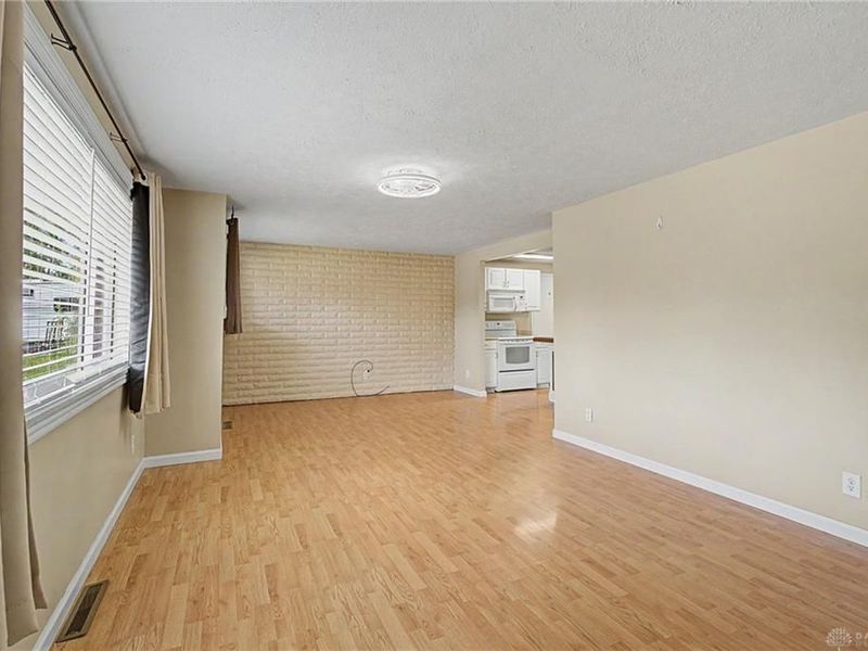 205 Cherry Blossom Place, West Carrollton, OH 45449 Photo 8