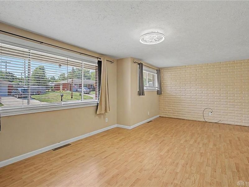 205 Cherry Blossom Place, West Carrollton, OH 45449 Photo 9