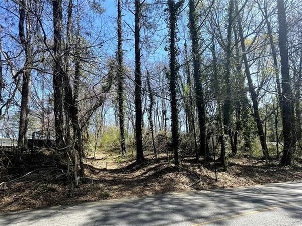 400 BROWNLEE Road, Atlanta, GA 30311