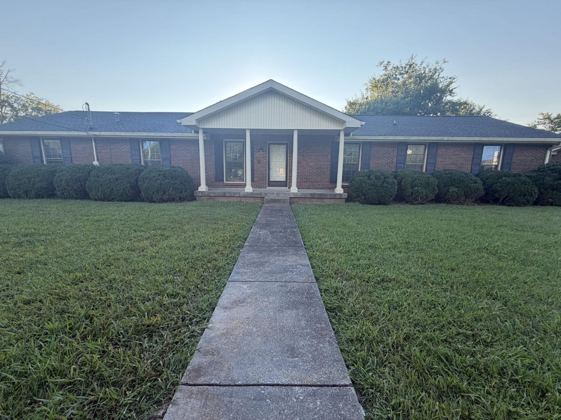 706 Windmere Dr, Lebanon, TN 37090 Main Photo