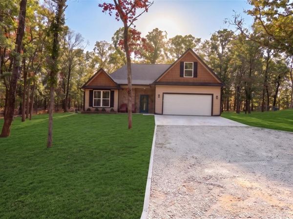 14375 County Road 1573 Road, Ada, OK 74820