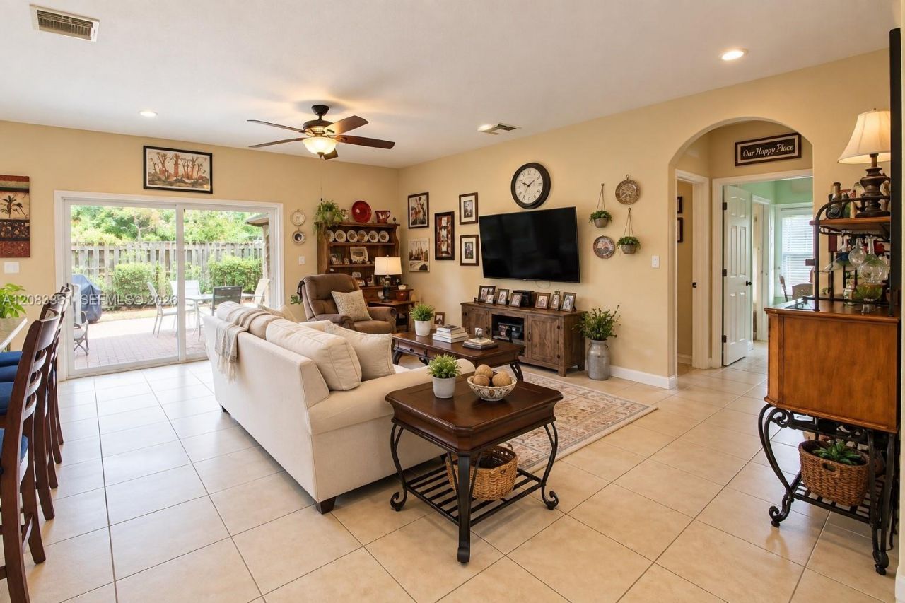 22651 SW 93rd Psge, Cutler Bay, FL 33190 Photo