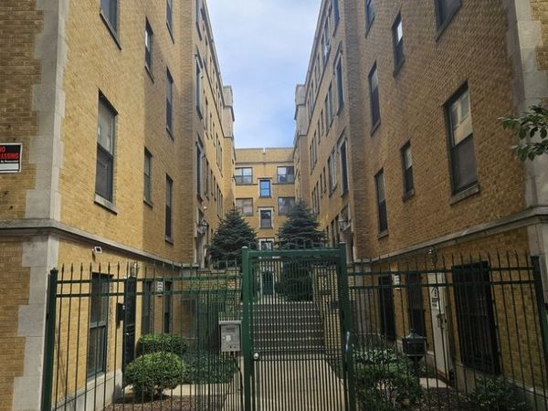 7213 S YATES Boulevard , Unit 3A, Chicago, IL 60649