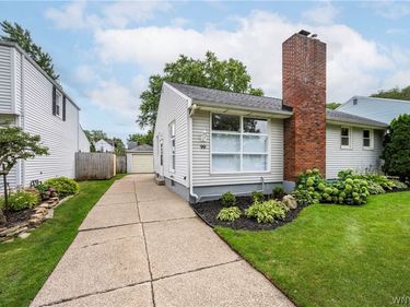 99 Meadow Lane , Buffalo, NY 14223