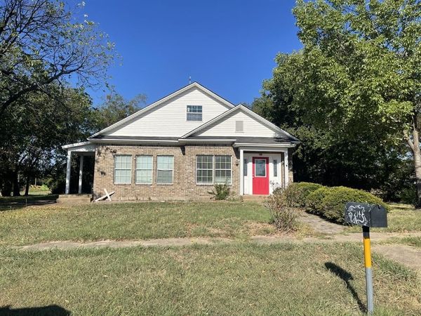 214 S 4th, Wills Point, TX 75169