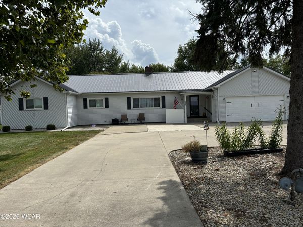 525 W Bluelick Road, Lima, OH 45801