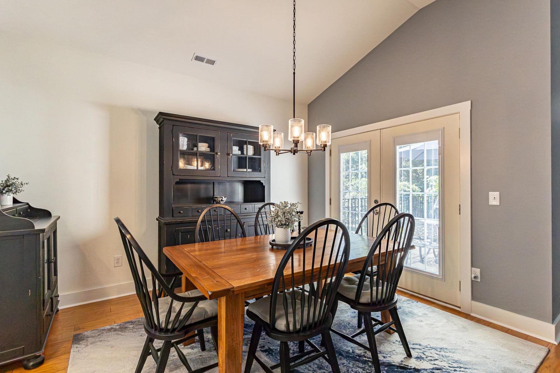 4465 Fringetree Dr. Photo 17