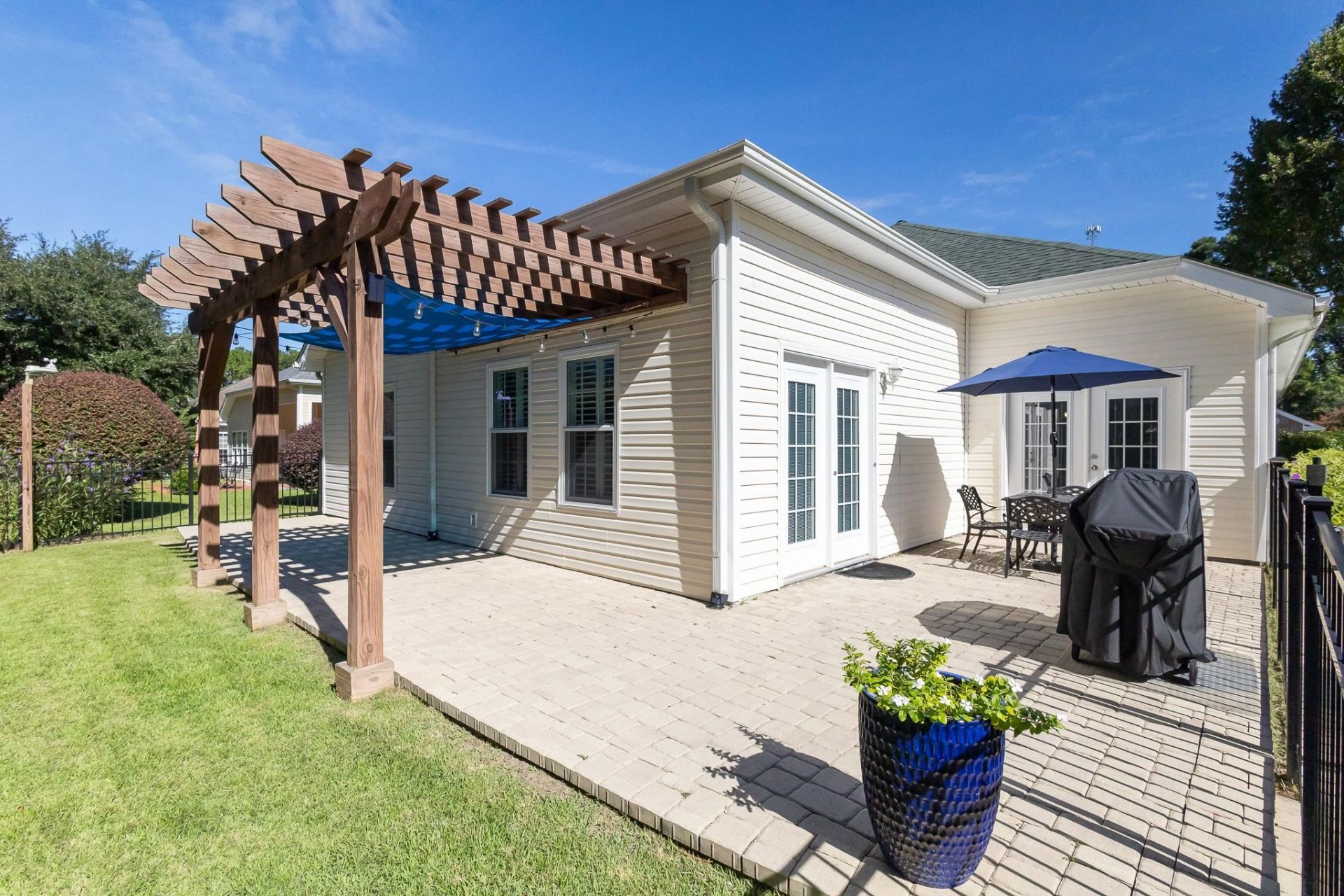 4465 Fringetree Dr. Photo 9