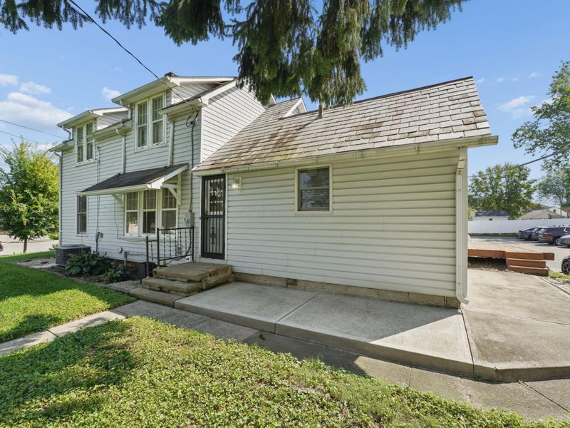 325 Main Street, Groveport, OH 43125 Photo 5