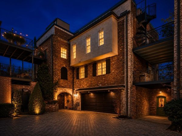 102 West End Close, Unit 102, Nashville, TN 37205