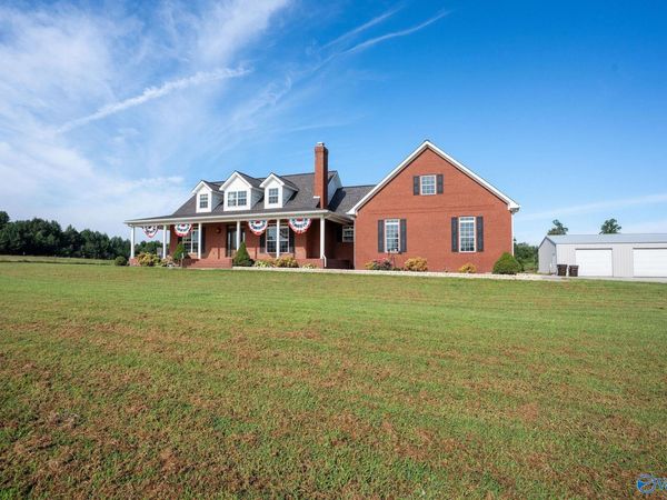 1091 County Road 295, Higdon, AL 35979