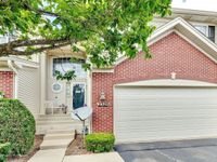 2320 Stonegate Road, Algonquin, IL 60102 primary photo