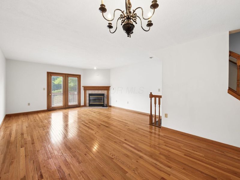 559 Spring Brook Court E, Unit 16, Westerville, OH 43081 Photo 15