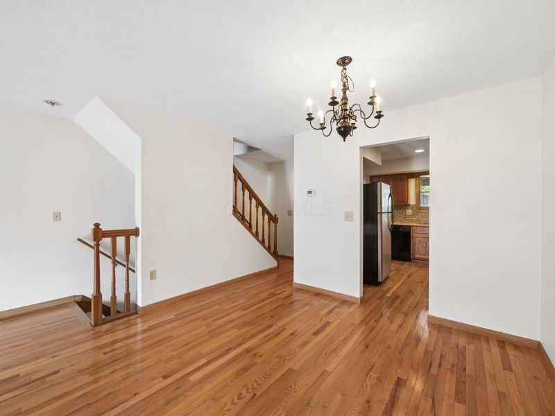 559 Spring Brook Court E, Unit 16, Westerville, OH 43081 Photo 16