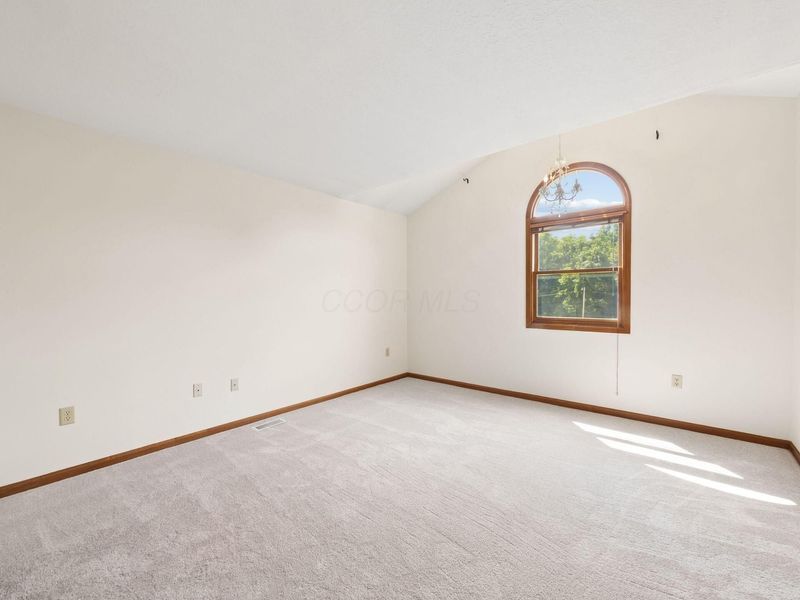 559 Spring Brook Court E, Unit 16, Westerville, OH 43081 Photo 25