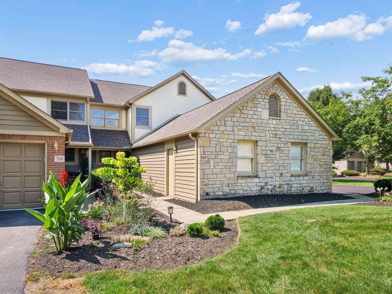 559 Spring Brook Court E, Unit 16, Westerville, OH 43081 Photo 3
