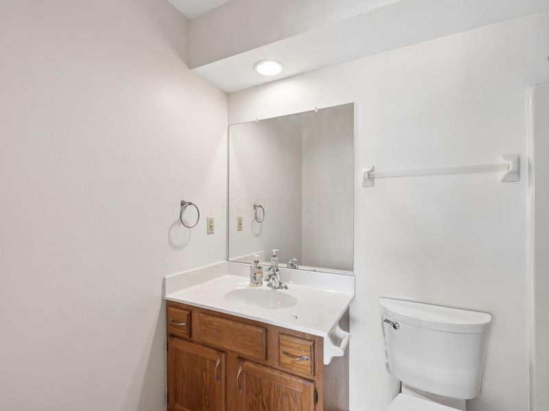 559 Spring Brook Court E, Unit 16, Westerville, OH 43081 Photo 34