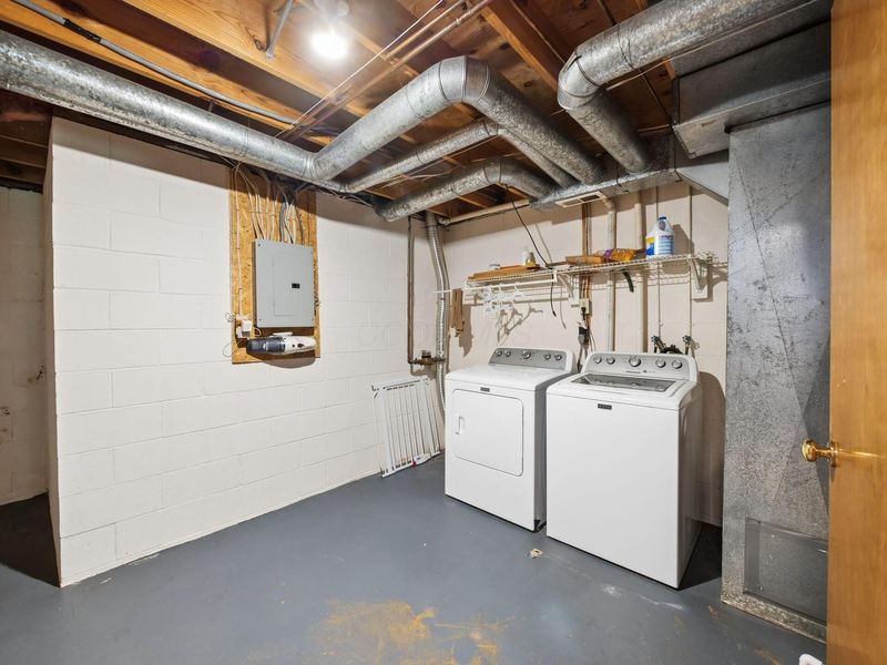 559 Spring Brook Court E, Unit 16, Westerville, OH 43081 Photo 39