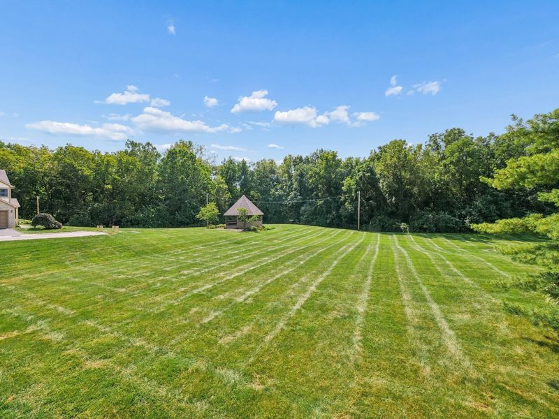 559 Spring Brook Court E, Unit 16, Westerville, OH 43081 Photo 46