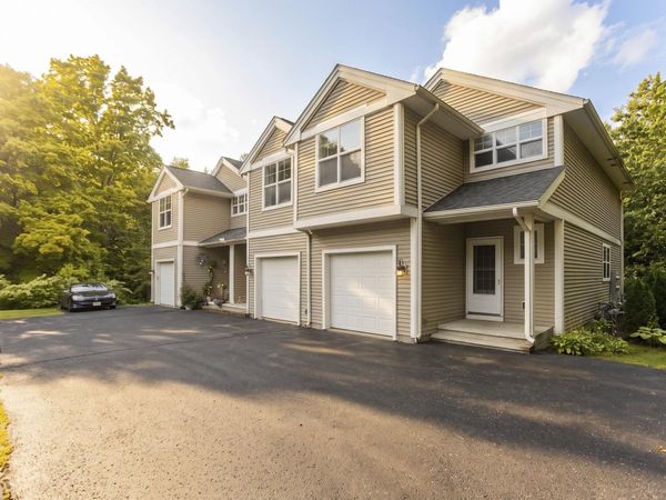 330 Haydenvielle Rd, Unit D, Northampton, MA 01053
