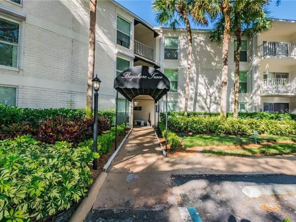 3325 BAYSHORE BOULEVARD, Unit D16, TAMPA, FL 33629